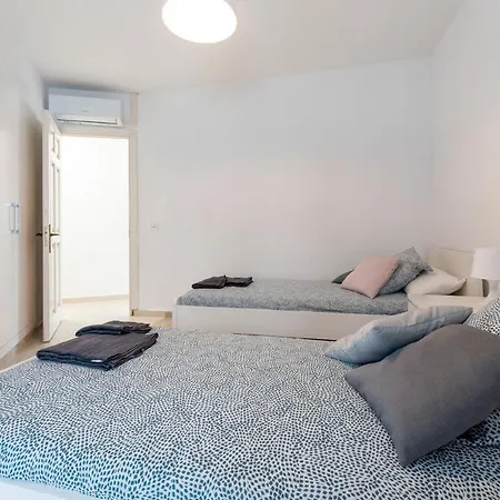 Apartamento Marbiluna Apartment