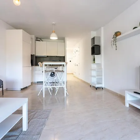 Apartamento Marbiluna Apartment *